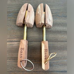 GH Bass and Co Shoe Trees Great Condition‎